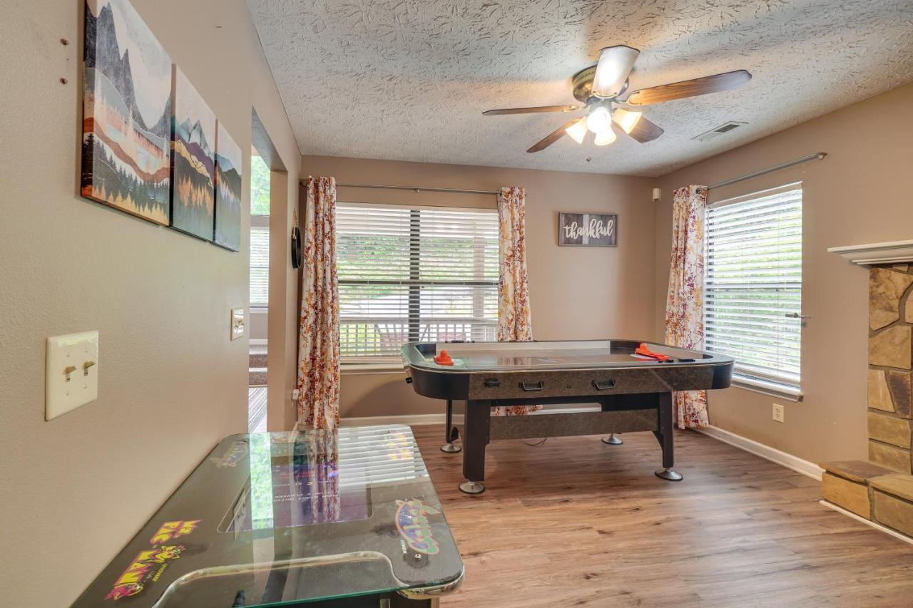 Gatlinburg Vacation Rental Balcony With Hot Tub! Esterno foto